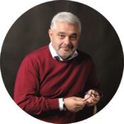 Владимир Маринович
